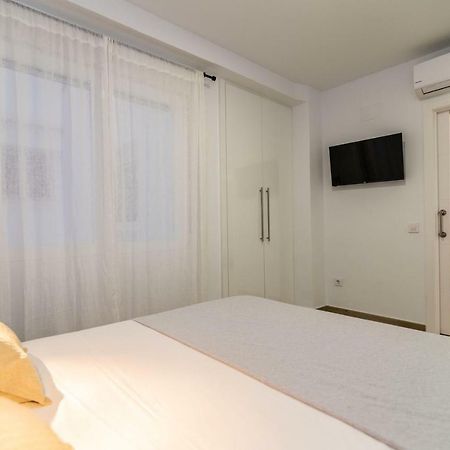 Luxury Apartment Soho By Nagoa Homes Малага Екстер'єр фото